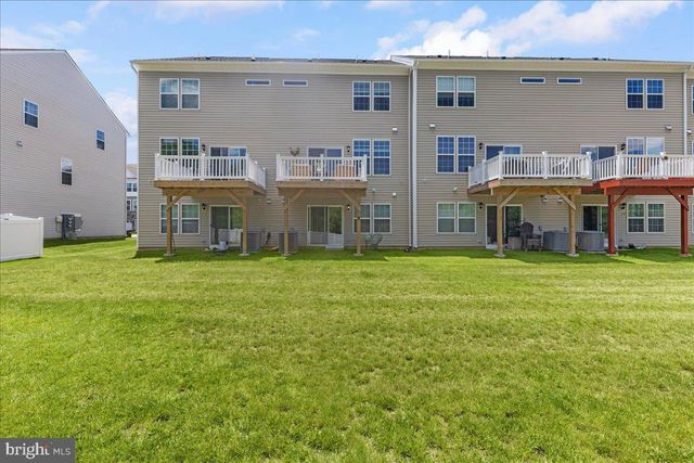 435 MONTE FARM RD, Mount Laurel, NJ 08054