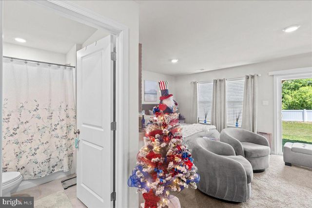 435 MONTE FARM RD, Mount Laurel, NJ 08054