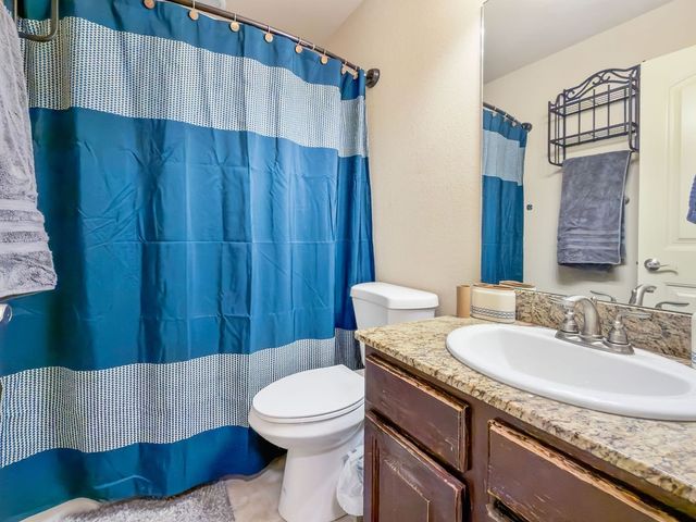 4403 W Murfield Drive, Rogers, AR 72758