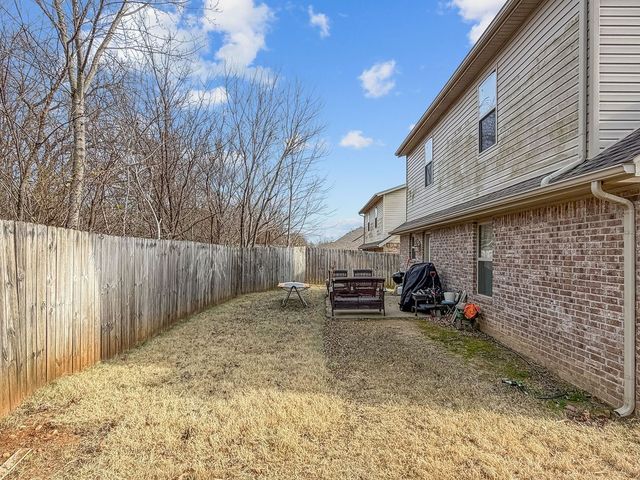 4403 W Murfield Drive, Rogers, AR 72758