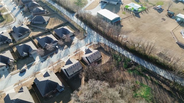 4403 W Murfield Drive, Rogers, AR 72758