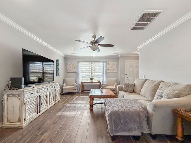 4403 W Murfield Drive, Rogers, AR 72758