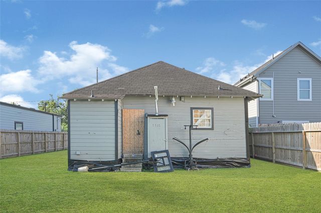 4013 King Street, Houston, TX 77026