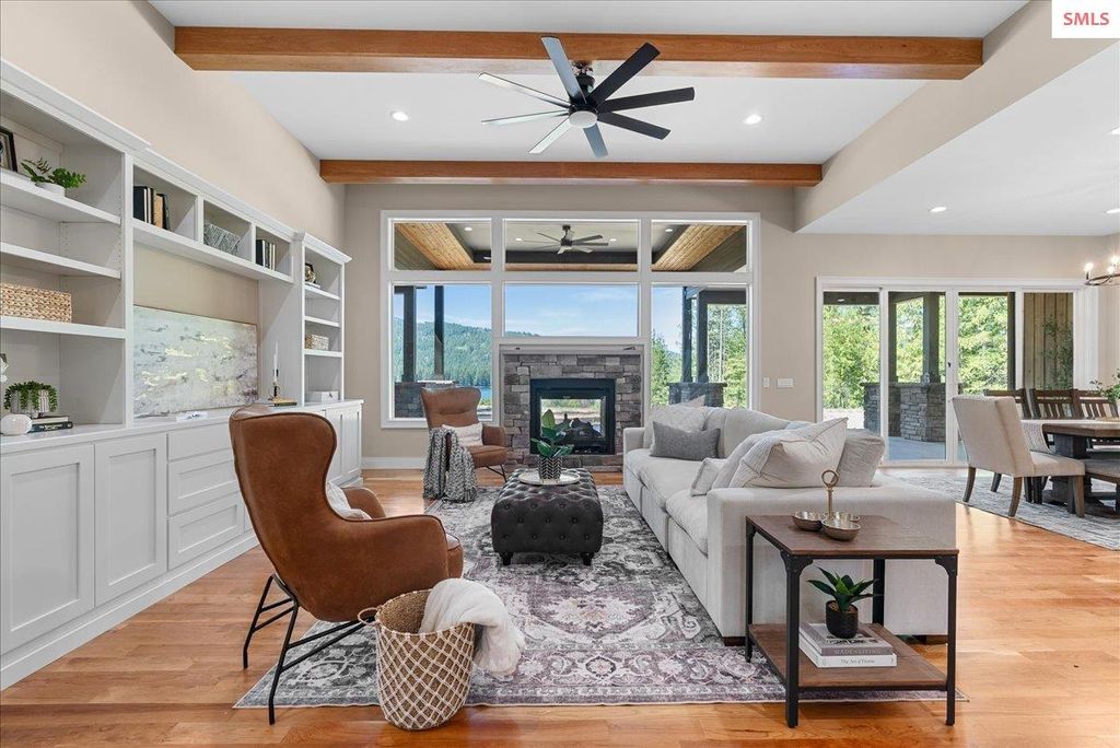 184 Willow Bay Rd, Priest River, ID 83856