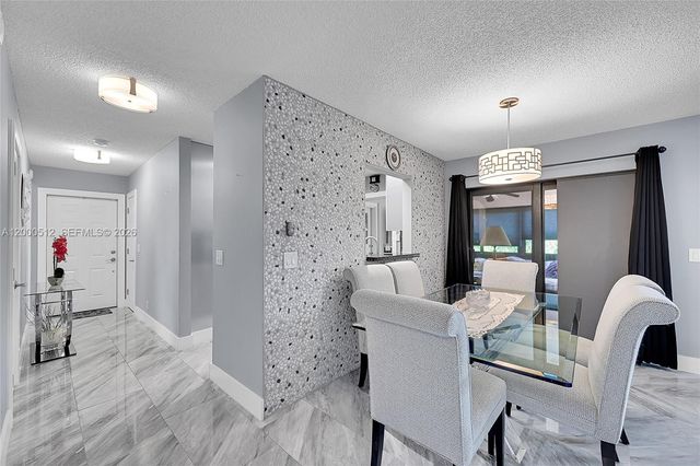 14664 Bonaire Boulevard 9-1, Delray Beach, FL 33446