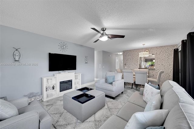 14664 Bonaire Boulevard 9-1, Delray Beach, FL 33446