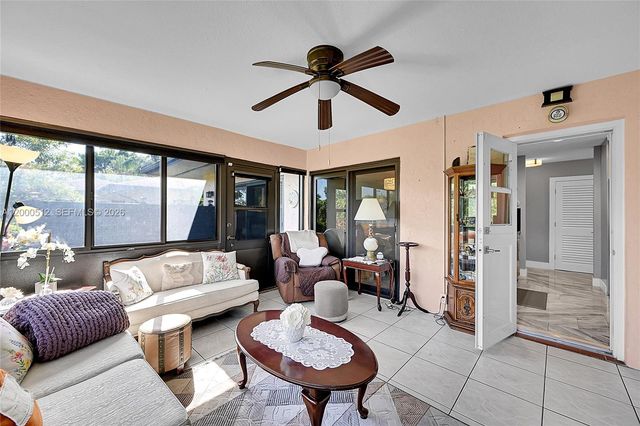 14664 Bonaire Boulevard 9-1, Delray Beach, FL 33446