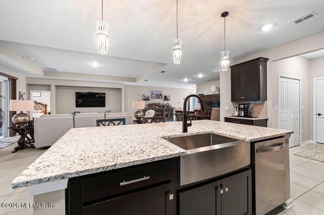 2246 PALISADE Point, Middleburg, FL 32068