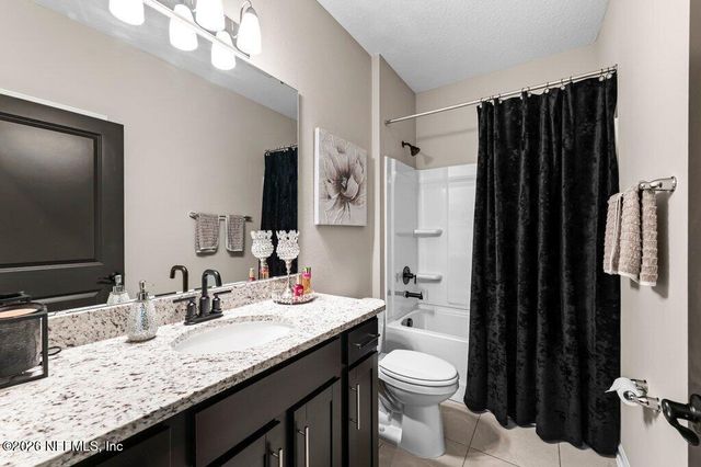 2246 PALISADE Point, Middleburg, FL 32068