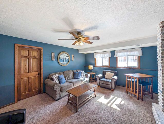 14223 E 143rd Lane, Burnsville, MN 55337