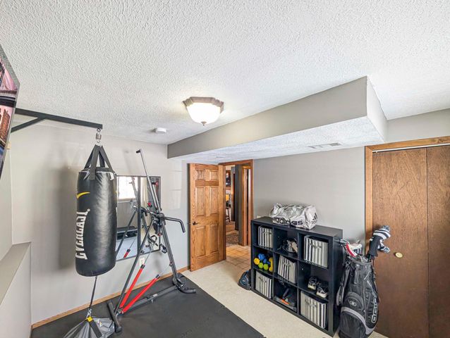 14223 E 143rd Lane, Burnsville, MN 55337