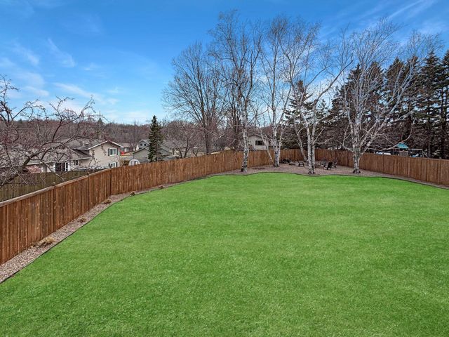 14223 E 143rd Lane, Burnsville, MN 55337