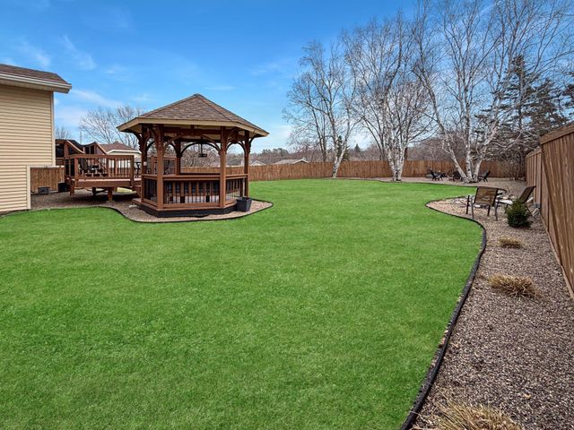 14223 E 143rd Lane, Burnsville, MN 55337