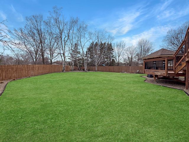 14223 E 143rd Lane, Burnsville, MN 55337