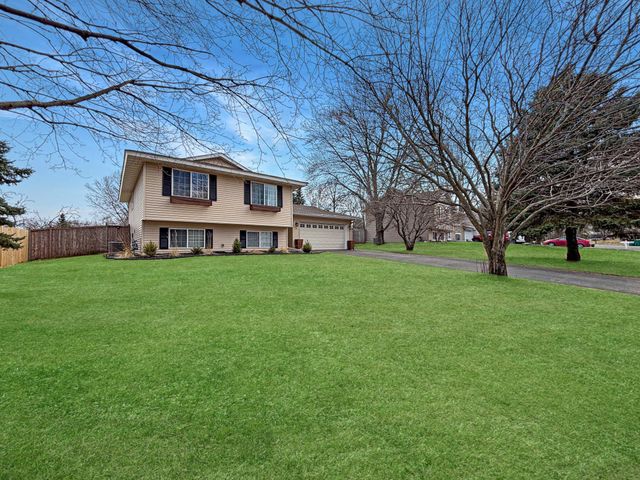 14223 E 143rd Lane, Burnsville, MN 55337