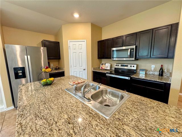 6112 Sally Ride Lane, Killeen, TX 76543