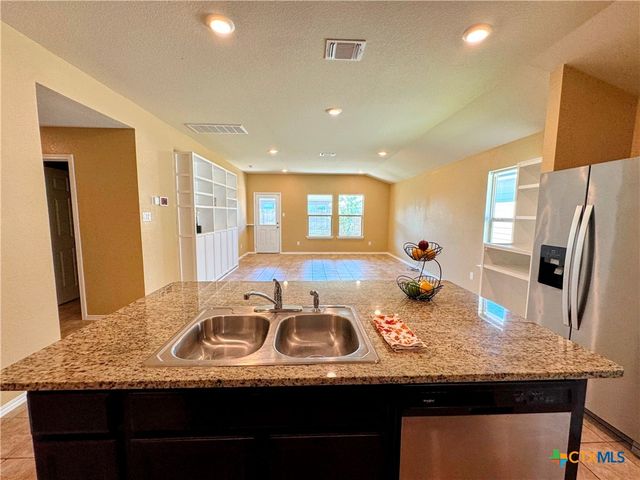 6112 Sally Ride Lane, Killeen, TX 76543