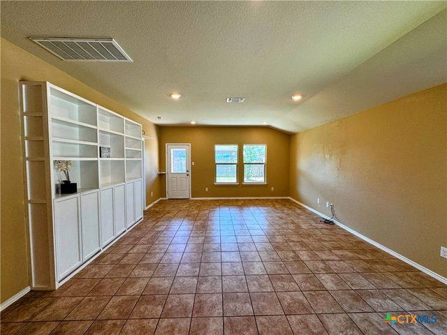 6112 Sally Ride Lane, Killeen, TX 76543