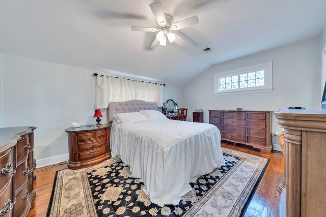 70 Vantage RD, Rocky Mount, VA 24151