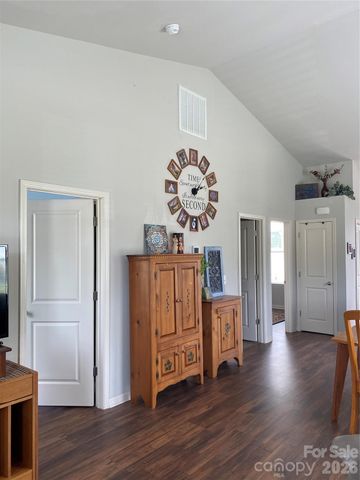 100 N Ferncliff Drive, Mount Holly, NC 28120