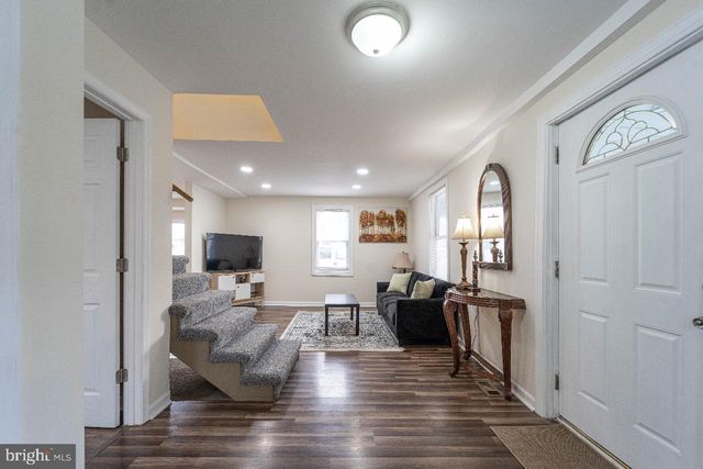 8033 EDGEWATER AVE, Rosedale, MD 21237