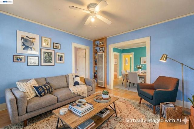 1061 71st Ave, Oakland, CA 94621