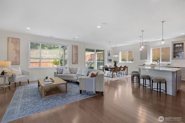 31324 43rd Place SW, Federal Way, WA 98023