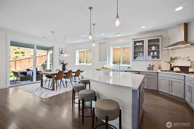 31324 43rd Place SW, Federal Way, WA 98023