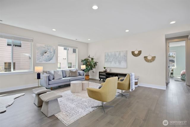 31324 43rd Place SW, Federal Way, WA 98023