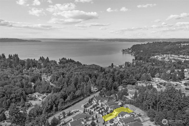 31324 43rd Place SW, Federal Way, WA 98023