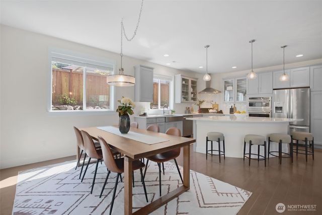 31324 43rd Place SW, Federal Way, WA 98023