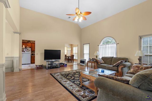 510 Southland Trail, Byron, GA 31008