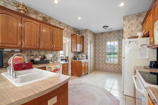 510 Southland Trail, Byron, GA 31008