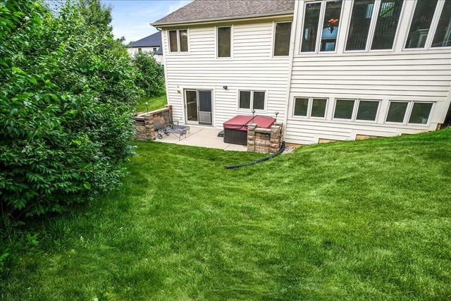 8751 Bridgewater Court, Crown Point, IN 46307