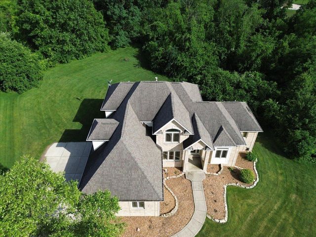 8751 Bridgewater Court, Crown Point, IN 46307