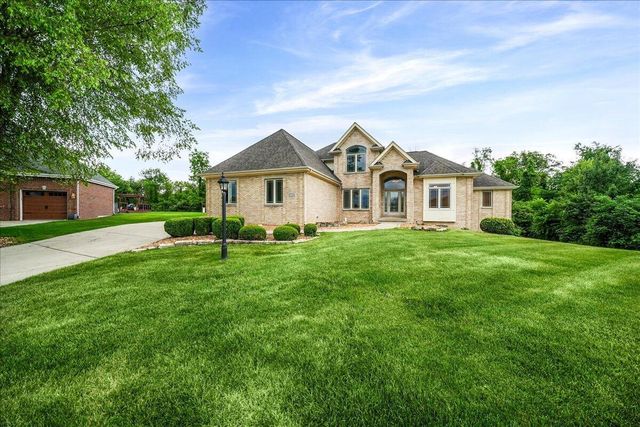 8751 Bridgewater Court, Crown Point, IN 46307