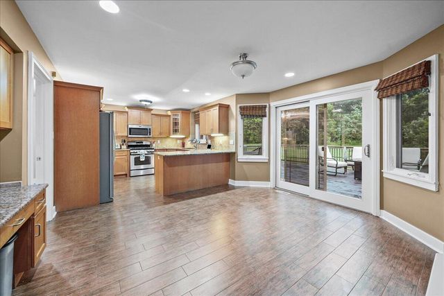 8751 Bridgewater Court, Crown Point, IN 46307