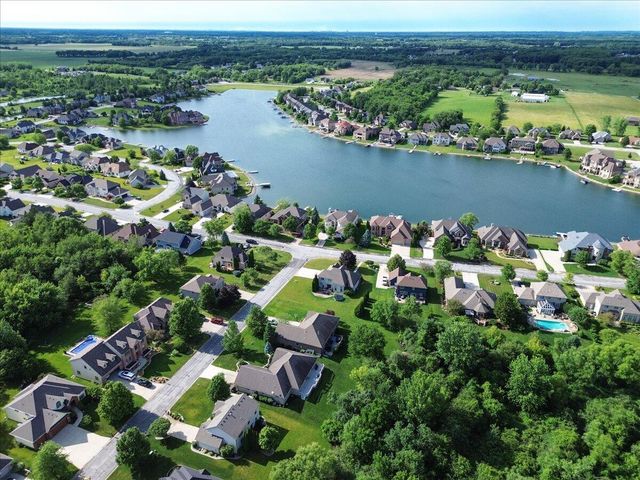 8751 Bridgewater Court, Crown Point, IN 46307