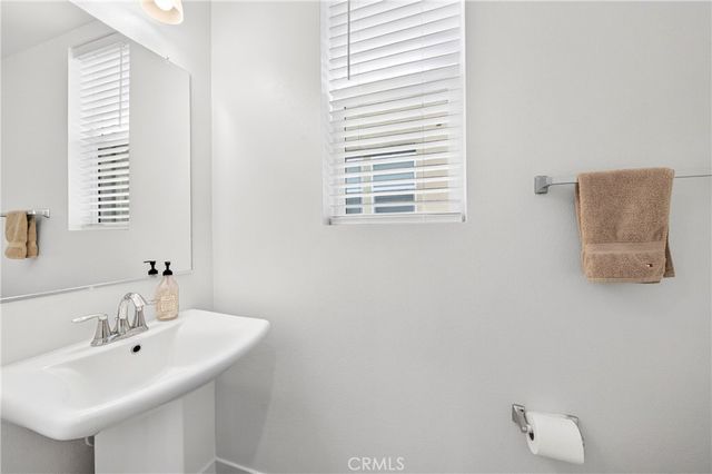 306 Vista Drive 103, La Habra, CA 90631