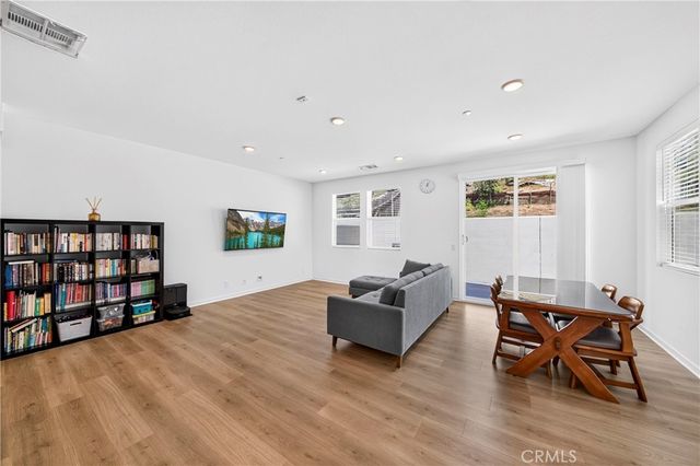 306 Vista Drive 103, La Habra, CA 90631