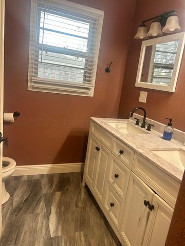 519 S Fulton Street, Stratford, TX 79084