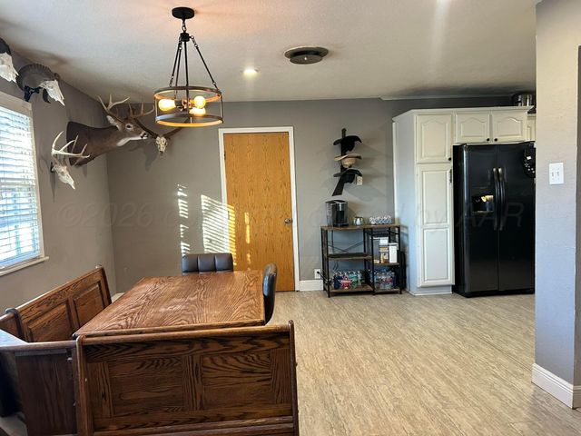 519 S Fulton Street, Stratford, TX 79084