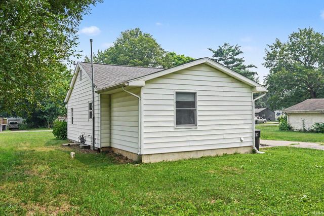 52275 Forestbrook Avenue, South Bend, IN 46637