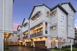 4032 Blossom Street, Houston, TX 77007