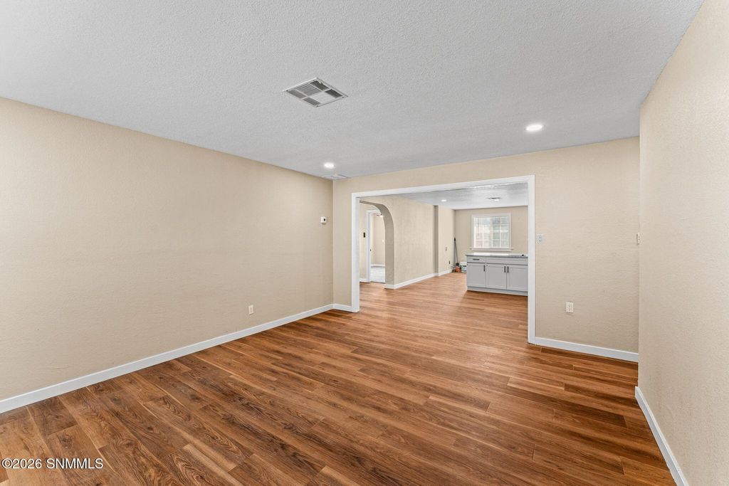 1301 Lees Drive, Las Cruces, NM 88001