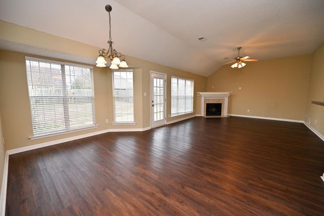 11635 DEMPSEY DR, Arlington, TN 38002