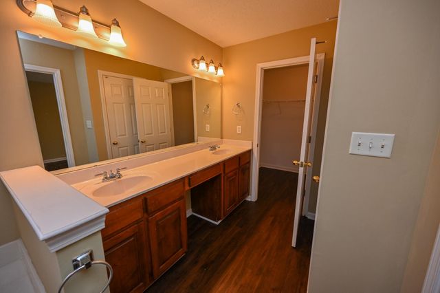 11635 DEMPSEY DR, Arlington, TN 38002