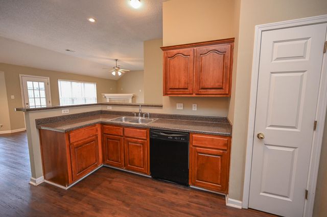 11635 DEMPSEY DR, Arlington, TN 38002