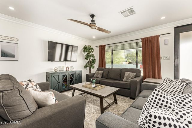 7906 E KIMSEY Lane, Scottsdale, AZ 85257