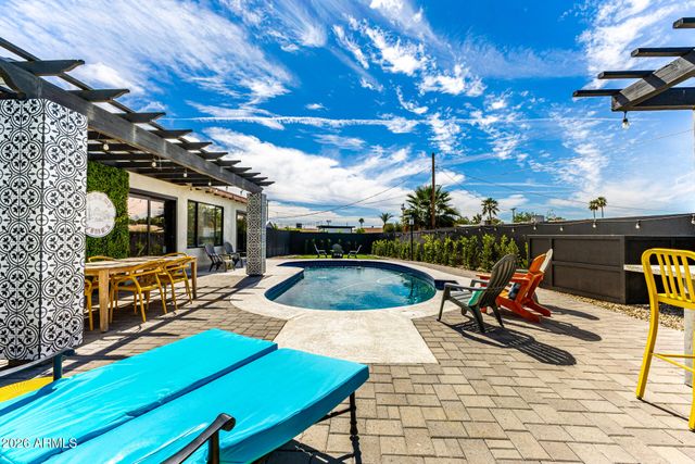 7906 E KIMSEY Lane, Scottsdale, AZ 85257